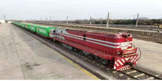 国民啤酒闯关东，这套“护身服”抗冻又拉风